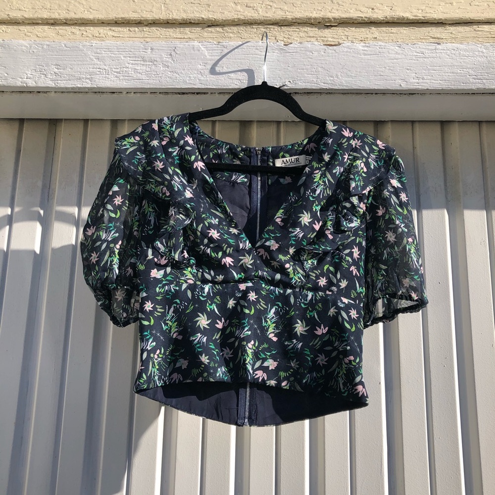 AMUR Navy Blue Floral Puff Sleeve Crop Blouse